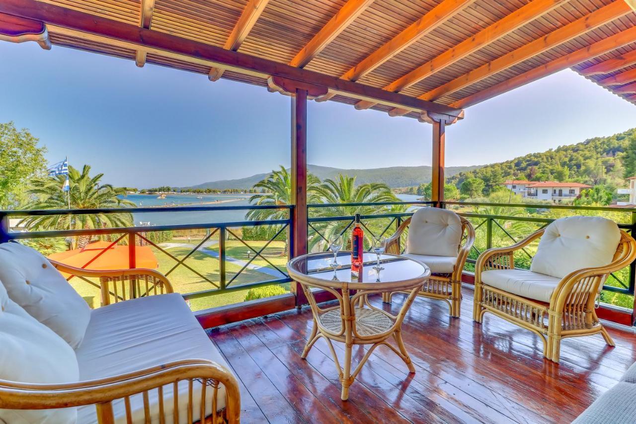 Villa Laguna วูร์วูรู ภายนอก รูปภาพ