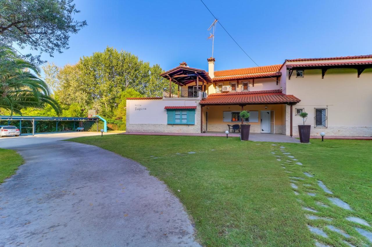 Villa Laguna วูร์วูรู ภายนอก รูปภาพ