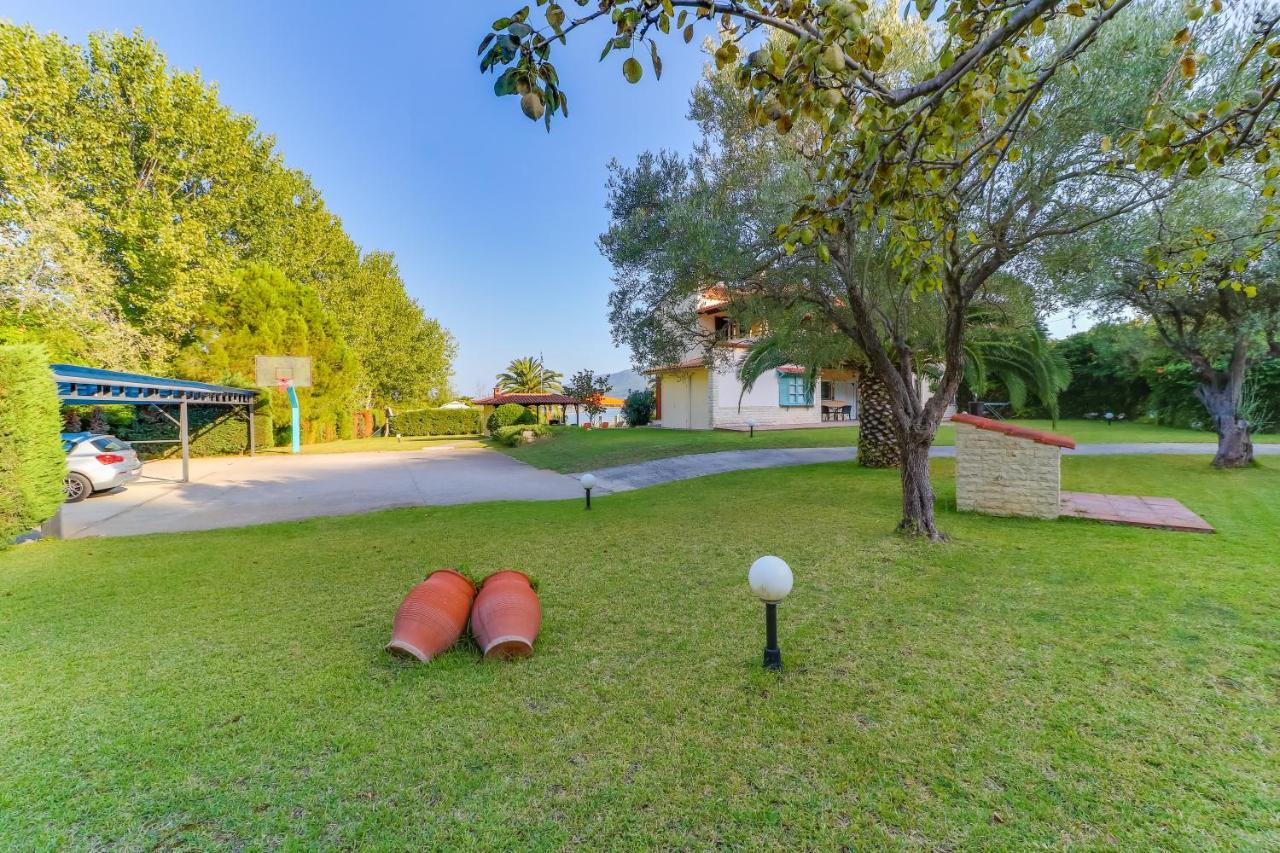 Villa Laguna วูร์วูรู ภายนอก รูปภาพ