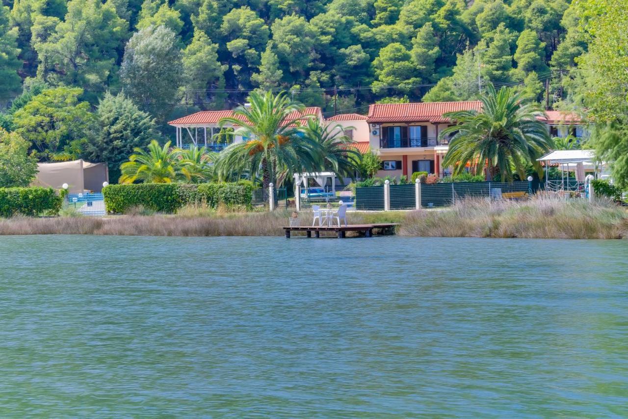 Villa Laguna วูร์วูรู ภายนอก รูปภาพ