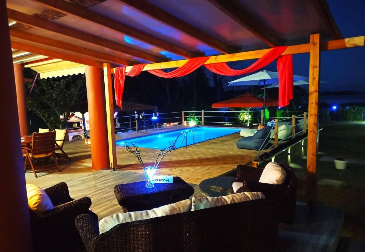 Villa Laguna วูร์วูรู ภายนอก รูปภาพ